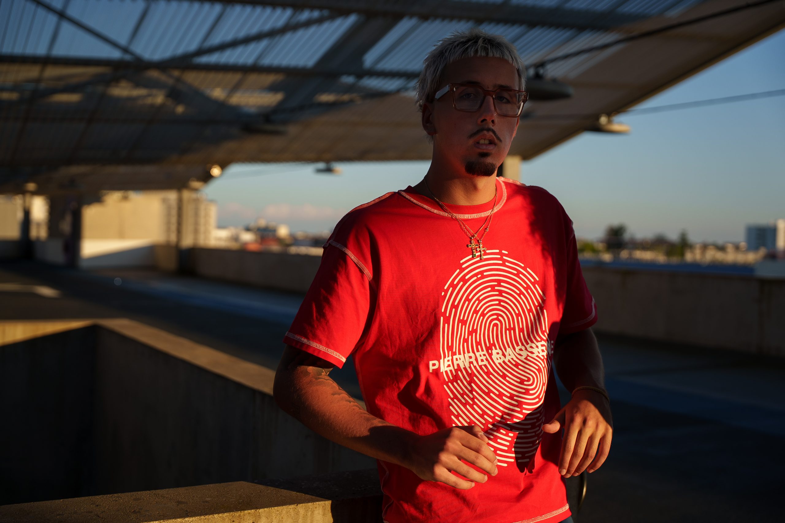 lumiere-naturelle-soleil-portrait-masculin-bordeaux