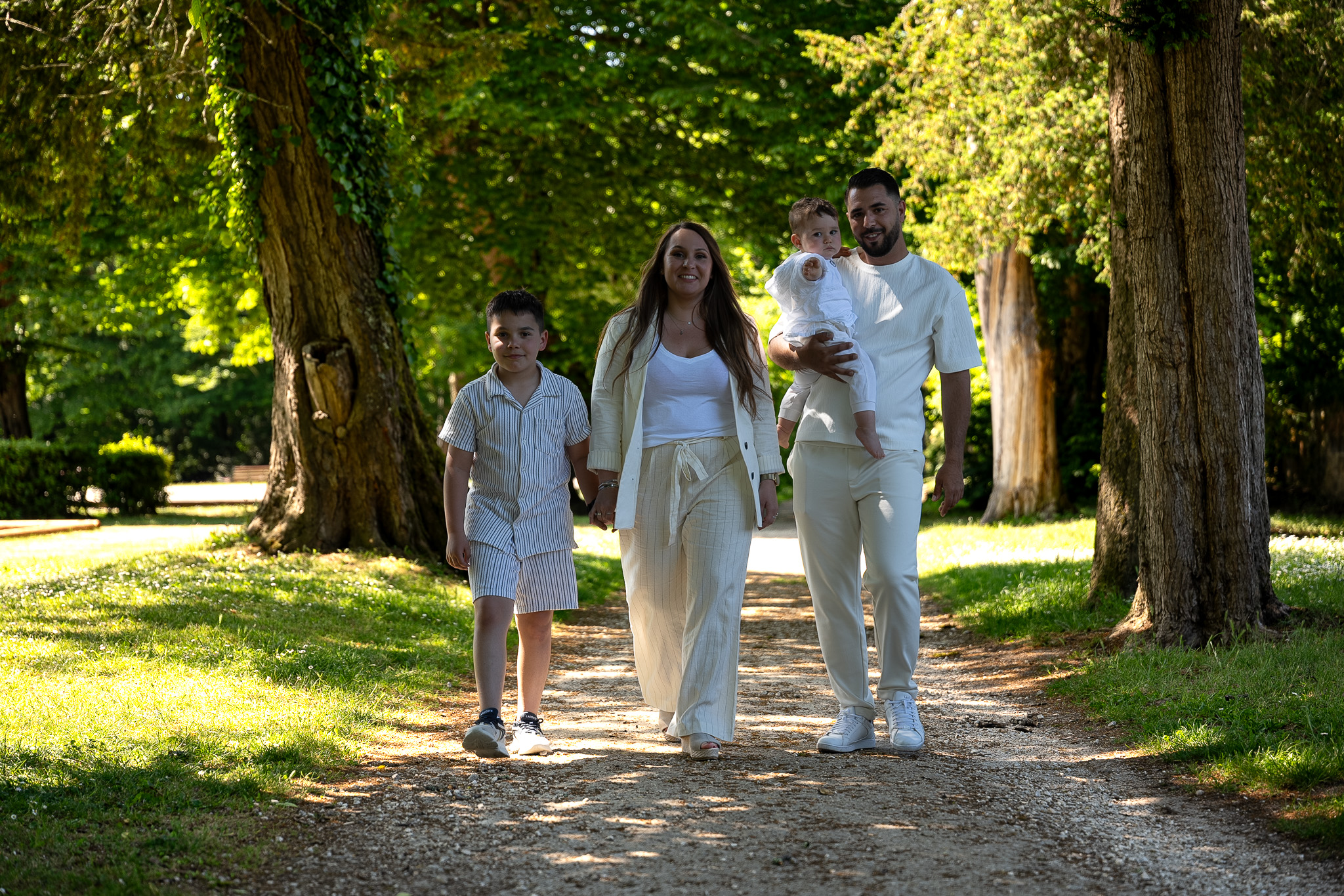 portrait-famille-leognan-parc-nature